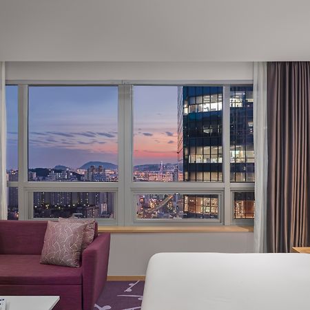 Avani Central Busan Bagian luar foto